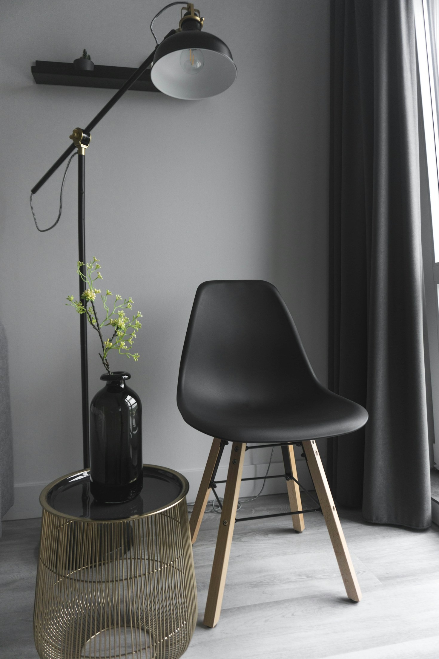 10 Unique Chair Designs That Redefine Comfort